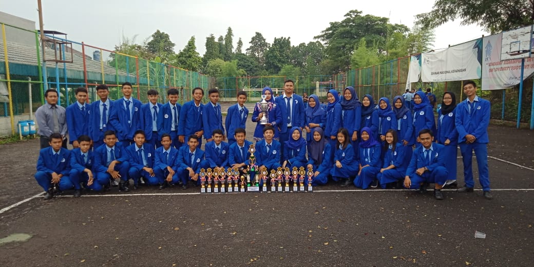 Siswa SMK 3 Perguruan Cikini